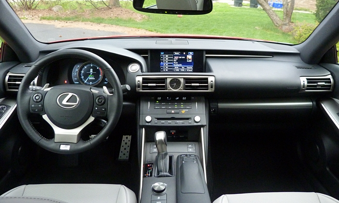 Lexus IS Photos: Lexus IS 200t instrument panel full