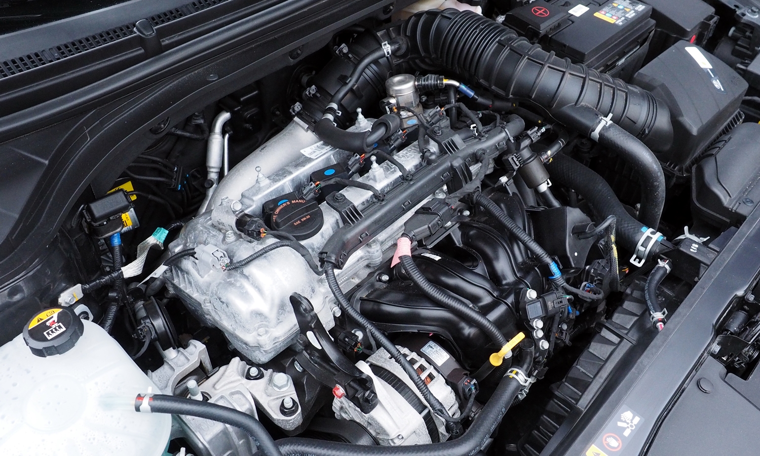 Elantra Reviews: 2017 Hyundai Elantra Sport 1.6T engine uncovered