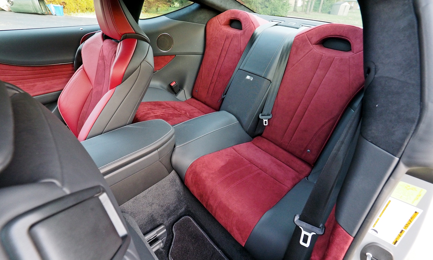 LC Reviews: Lexus LC 500 rear seat
