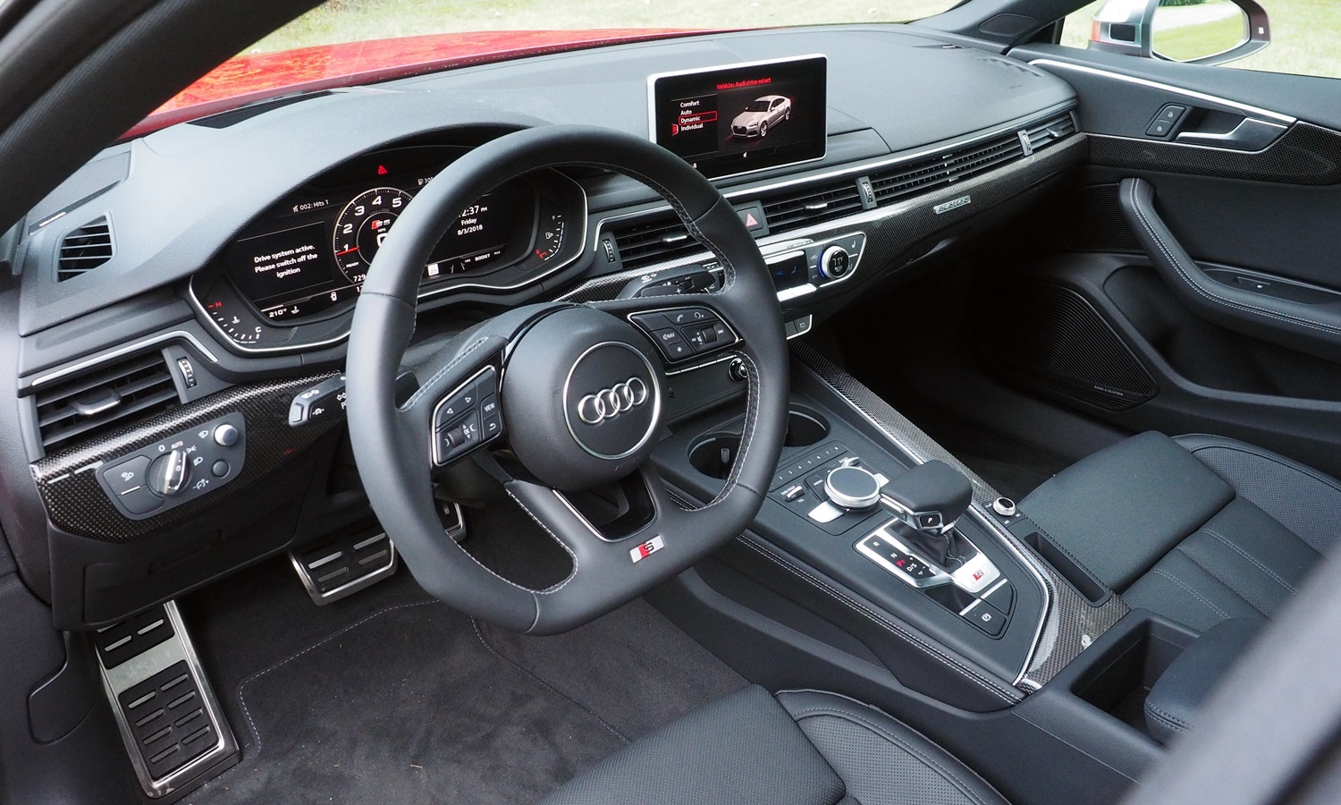 Kia Stinger Photos: Audi S5 Sportback interior