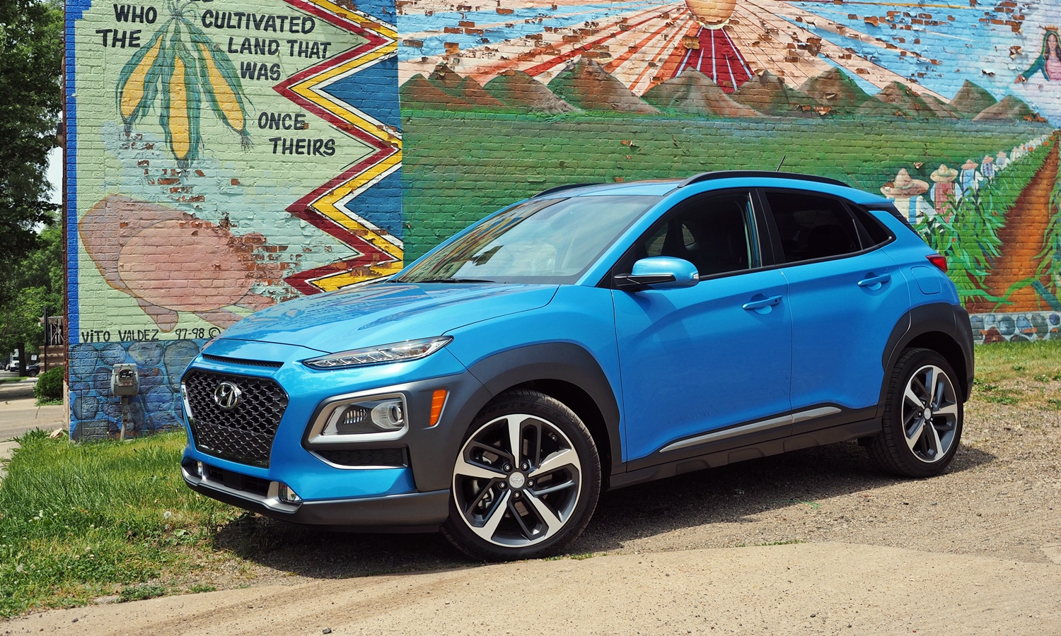 2018 Hyundai Kona front quarter view