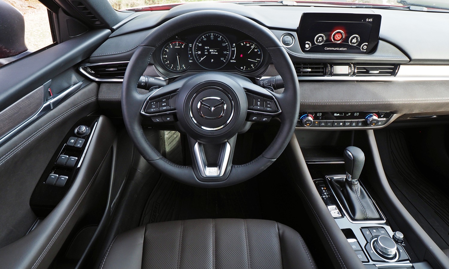 Mazda6 Reviews: Mazda6 instrument panel