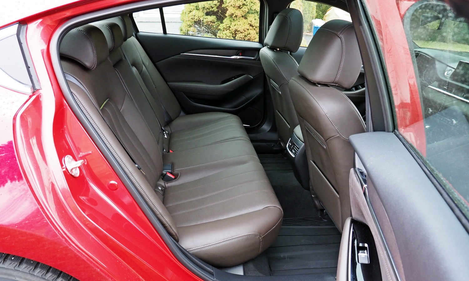 Mazda6 Reviews: Mazda6 rear seat