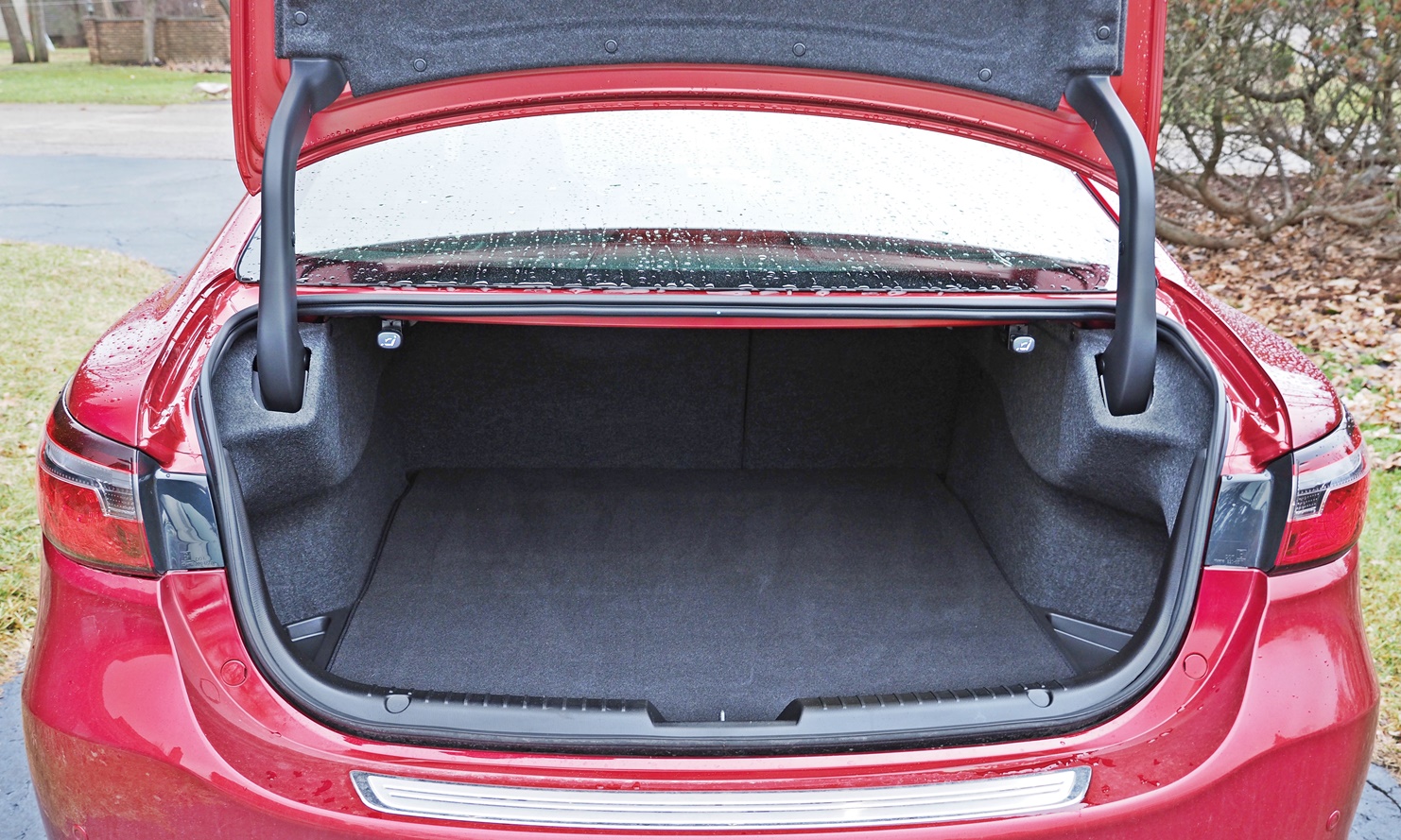 Mazda6 Reviews: Mazda6 trunk