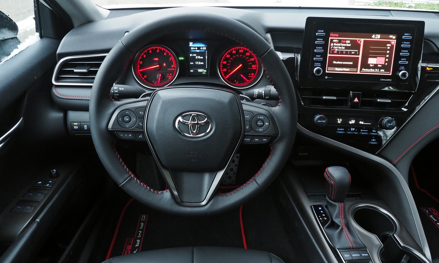 Camry Reviews: Toyota Camry TRD instrument panel