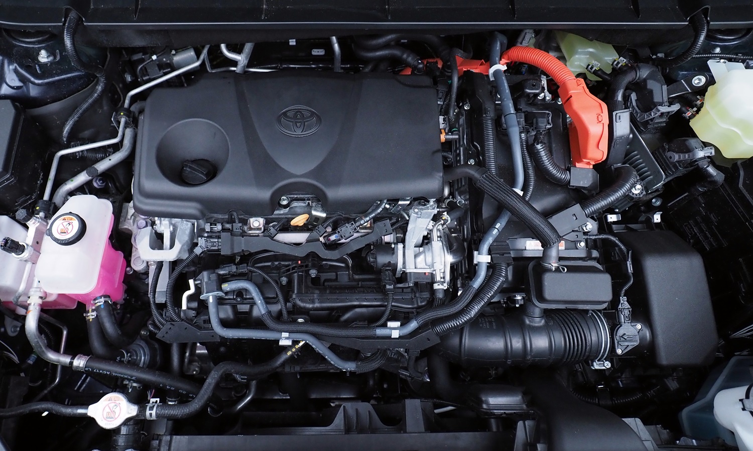 Toyota Highlander Photos: Toyota Highlander Hybrid engine