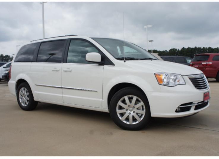 2013 chrysler town and country van